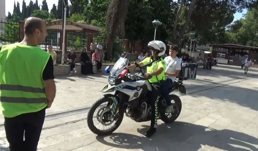 Kimliğini Unutan Öğrenci LGS'ye Son Anda Yetişti