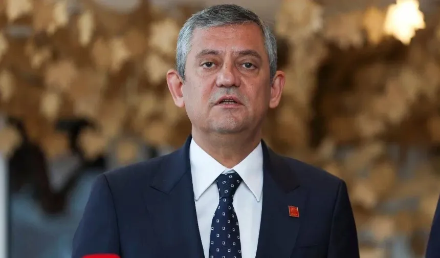 Özgür Özel'e yakın Manisa'dan 2 isim gözaltına alındı