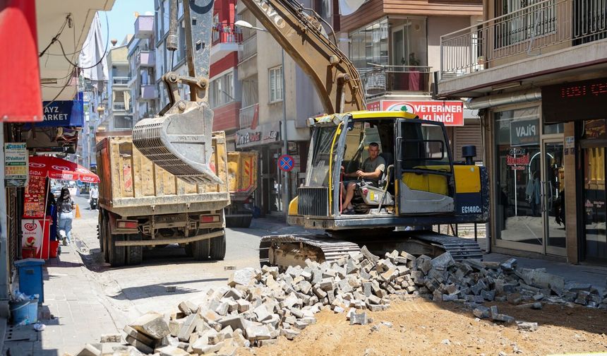 Başkan Yetişkin'le Asfalt Çalışmaları Sürüyor