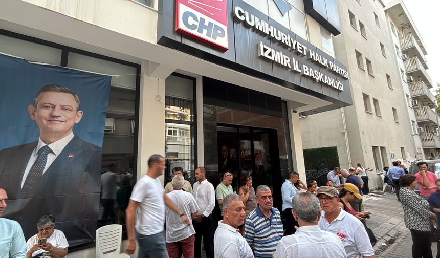 CHP İzmir'de 7 şiddetinde deprem