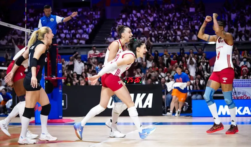 Filenin Sultanları Polonya'yı 3-1 mağlup etti