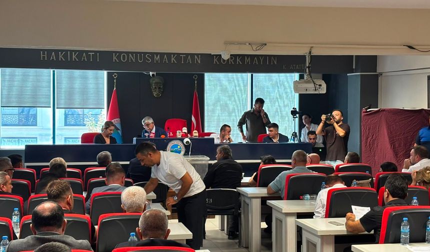 Başkanvekili seçimi tartışmalı başladı!