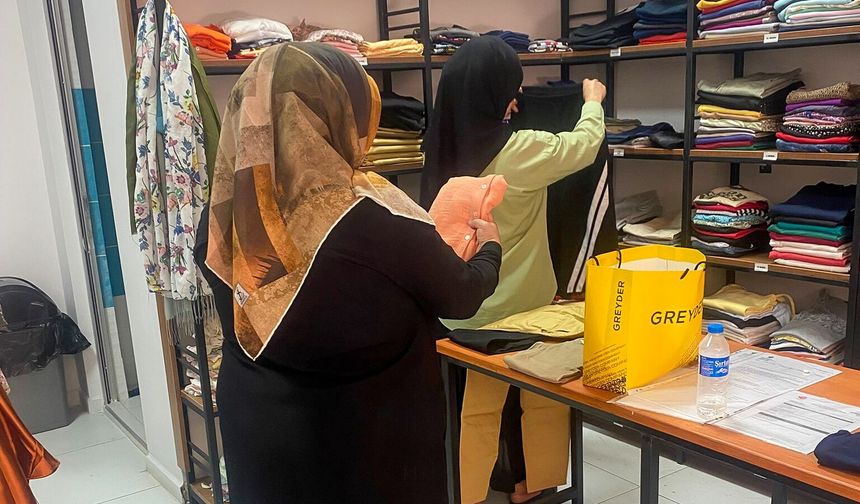 Efeler'de sosyal belediyecilik meşalesi