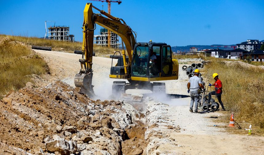Uşak’ta altyapı çalışmaları sürüyor