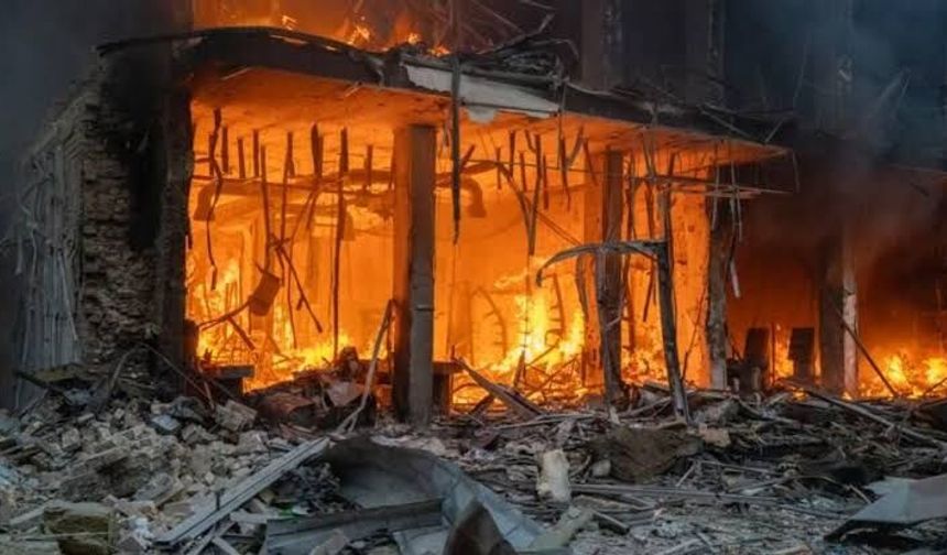 Kiev’de Rus saldırısı: 2 ölü, 10 yaralı