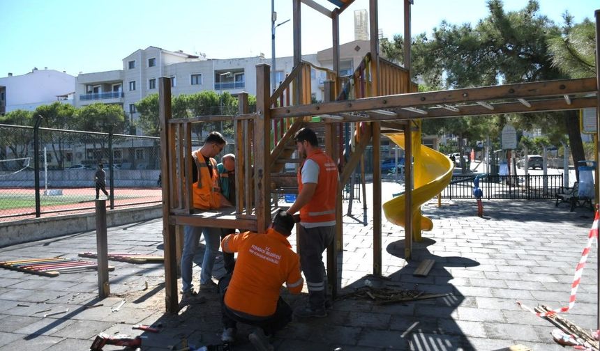 Kuşadası Belediyesi'nden çocuklar için oyun alanları