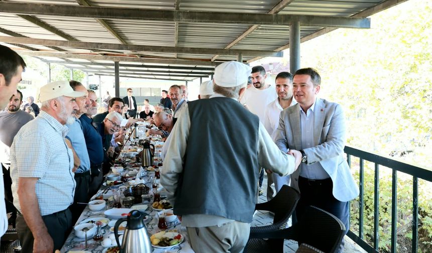 Yigitali Mahallesi’nde Başkan Aydın’a sevgi seli