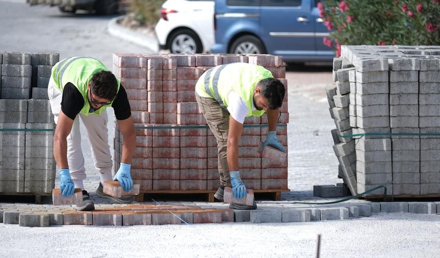 Bodrum Belediyesi’nin Parke Yol Çalışmaları Sürüyor