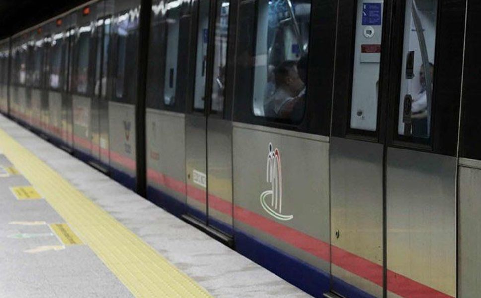 Marmaray'da i*tihar girişimi: Seferler aksadı