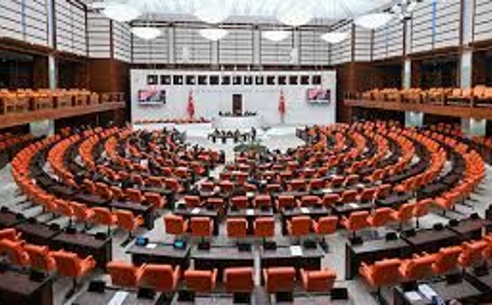 TBMM'de haftanın gündemi: Fon krizi komisyonda
