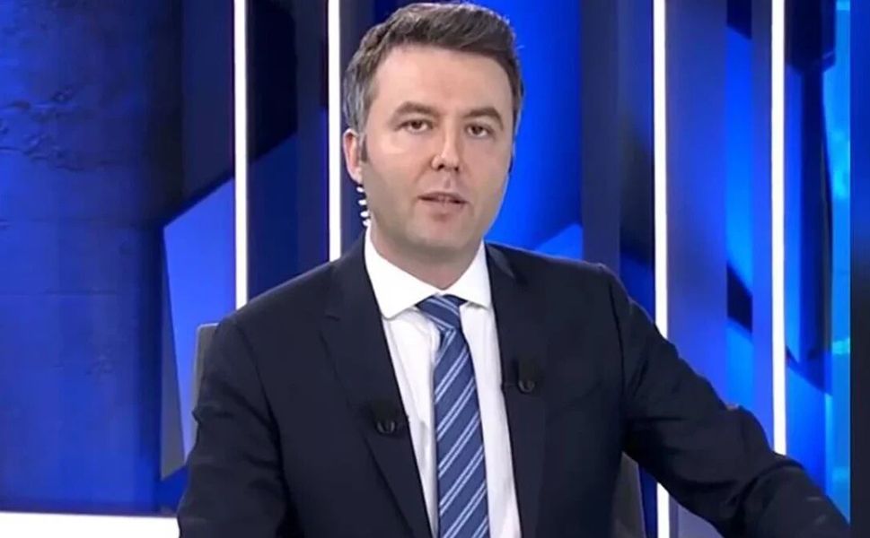 Mehmet Akif Ersoy’un şikayetiyle 4 kişi gözaltında