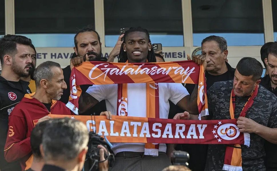 Rafael Leao, Galatasaray için İstanbul’da