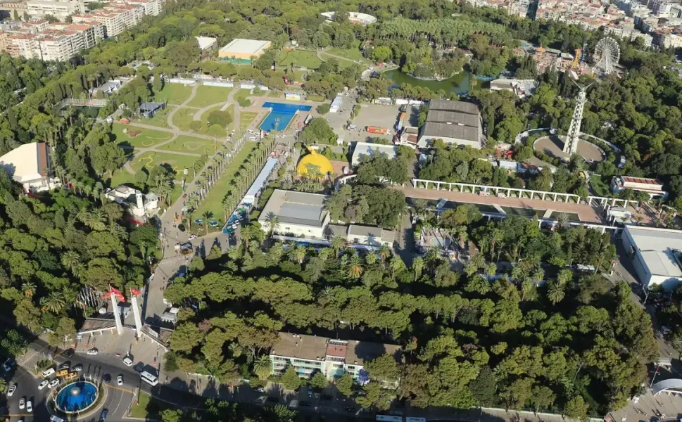 'Kültürpark, dolar'la satılacak ticarethane değil!'