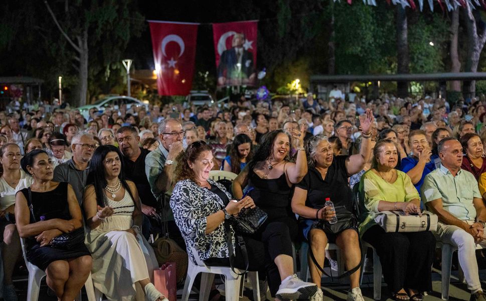 Bornova'da 9 Eylül coşkusu