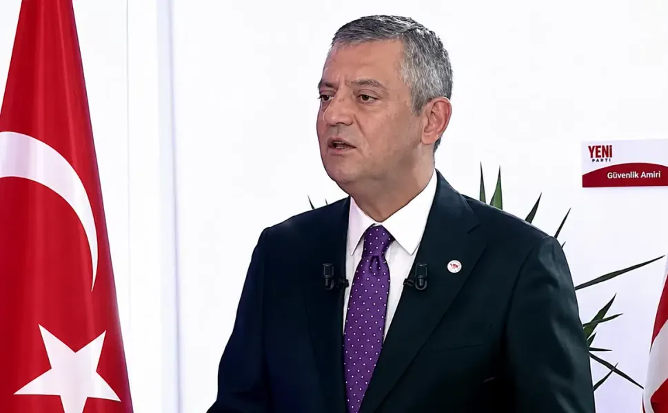 Özgür Özel’den 9 Eylül mesajı