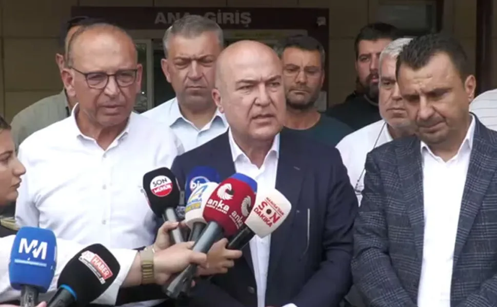 YENİ Partili Bakan: Güvenlik öğrencilerden önce kaçmış!