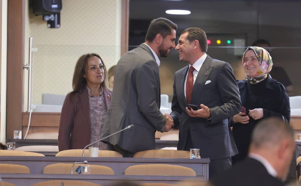 İBB Meclisi’nde CHP’den ayrıldı: İlk hamlesi dikkat çekti