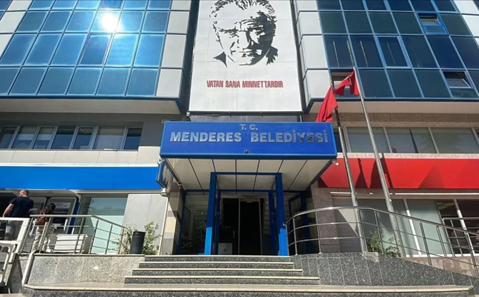Menderes Belediyesi’nde yeni yönetim kadrosu belirlendi