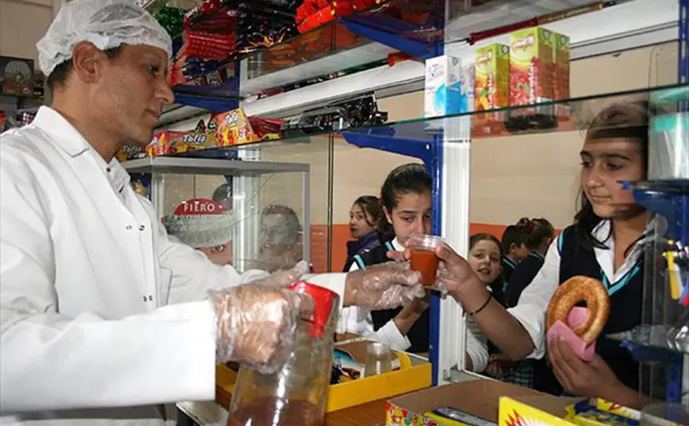 Okul kantinlerinde yeni dönem fiyatları belli oldu