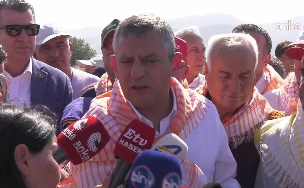Özgür Özel’den üzüm üreticisine destek: Mazot tepkisi