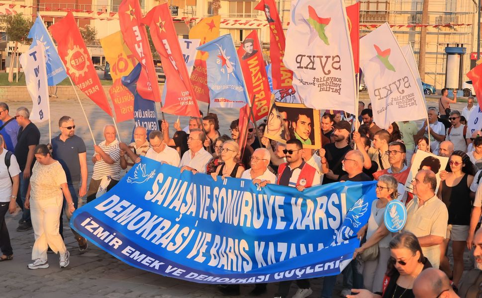 'Savaş politikalarıyla yoksulluk arasında derin bir bağ vardır'