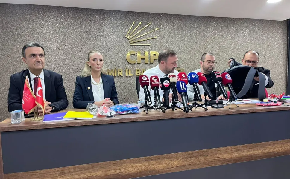 CHP İzmir İl Başkanı Gümrükçü’den eğitim ve öğretim açıklaması