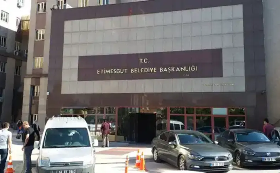 Etimesgut Belediyesine yeni operasyon