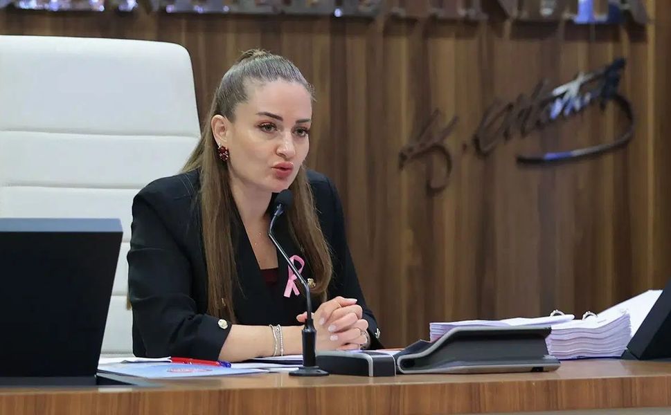 Büşra Özdemir’den AKP’ye geçiş iddialarına yanıt