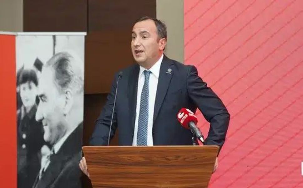 Eğitim-İş’in 21’inci yılında Özbay’dan iktidara eleştiri