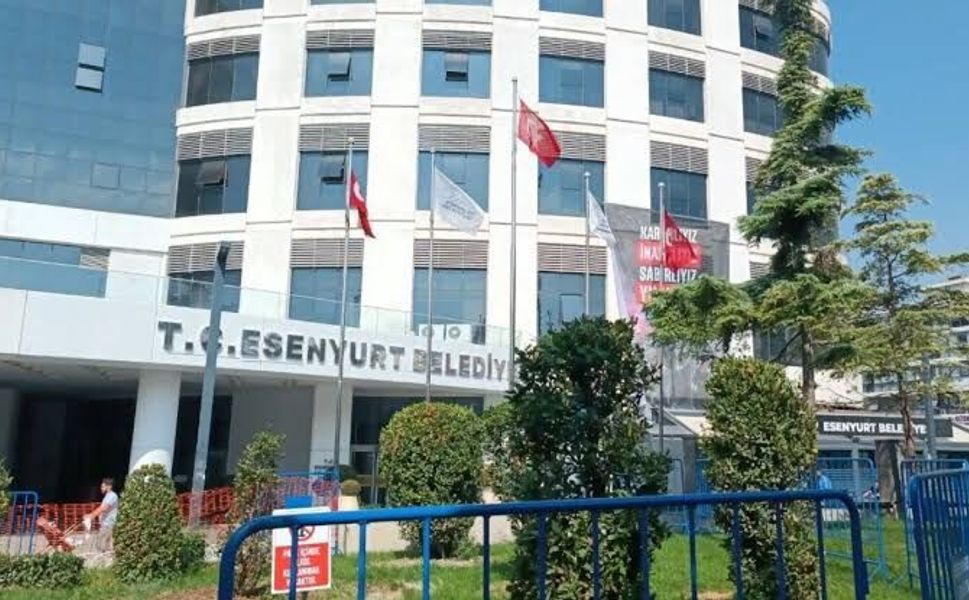 Esenyurt Belediyesi'ne operasyon! 17 gözaltı