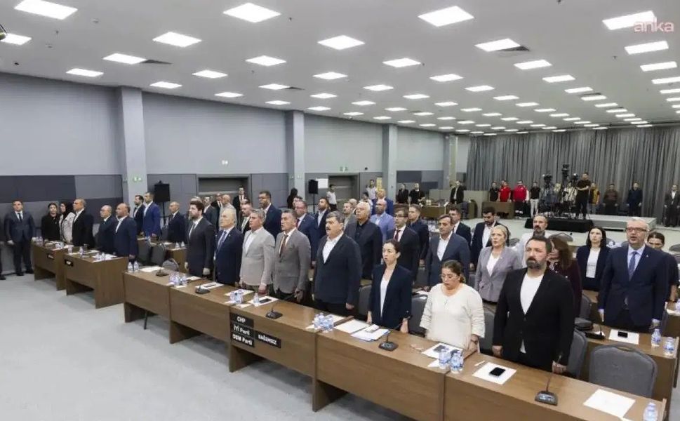 Mersin’de başkanvekilliğine CHP’li Gülşah Yıldırım Genç seçildi