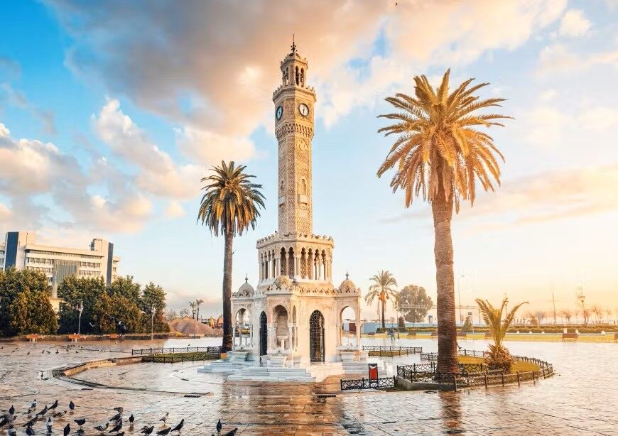 İzmir’de sıcak hava devam ediyor