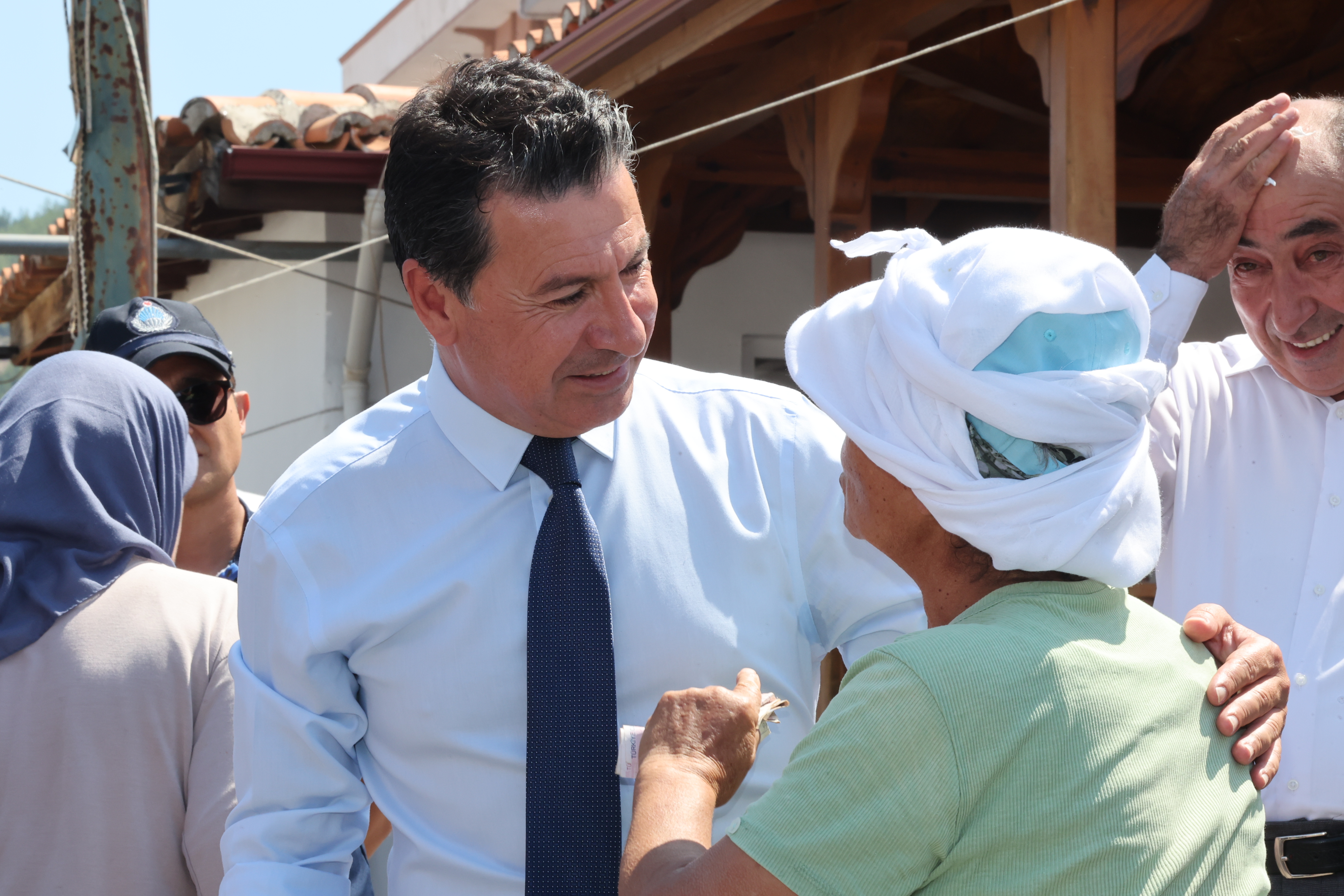 Ahmet Aras (2)