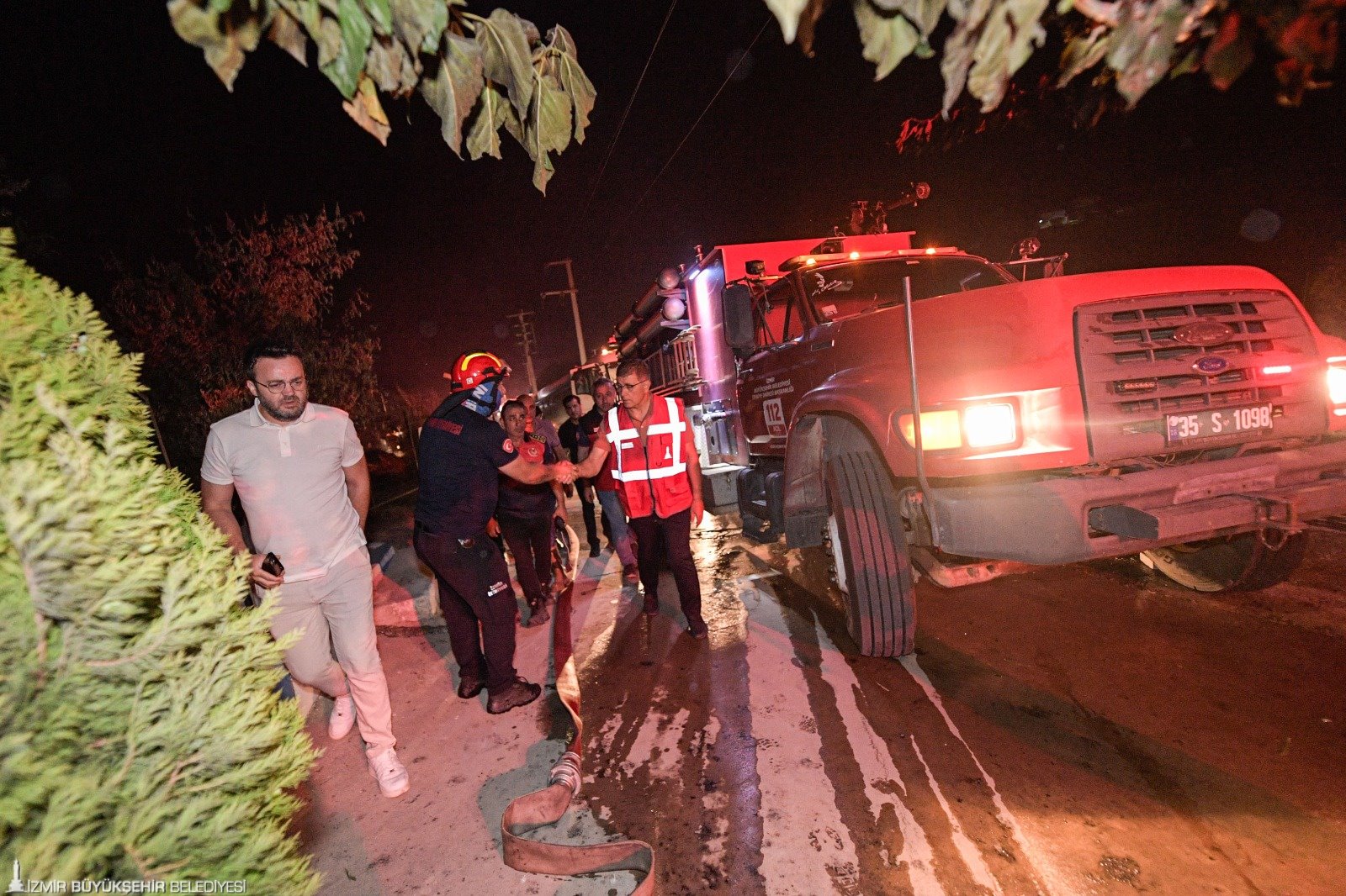 Başkan Tugay Yangın Bölgesinde Halen Bu Düşüncesizliğe Inanamıyorum