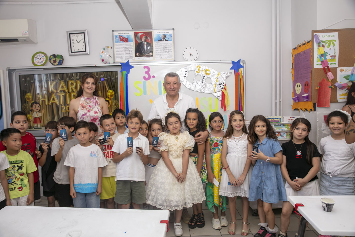 Güzelbahçe Belediyesi’nden Öğrencilere Tatlı Sürpriz! (2)