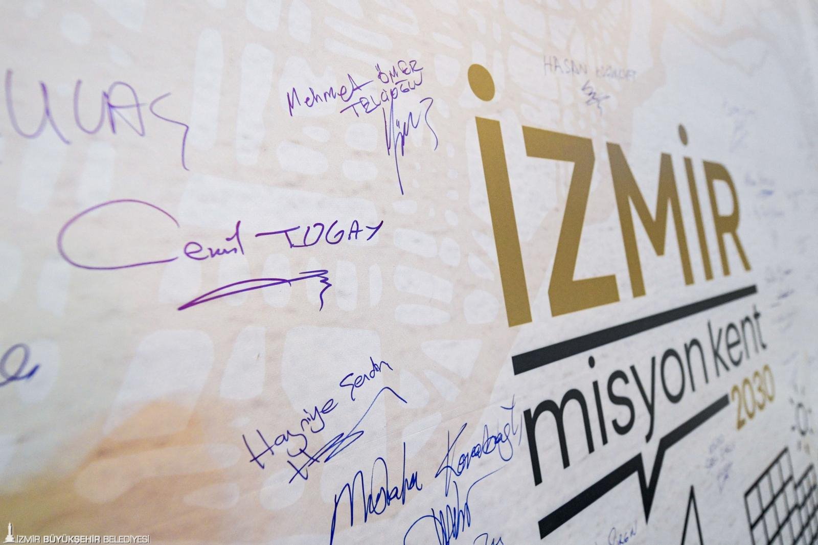 İzmir 2030 Kent Taahhüdü Için Imzalar Atıldı!