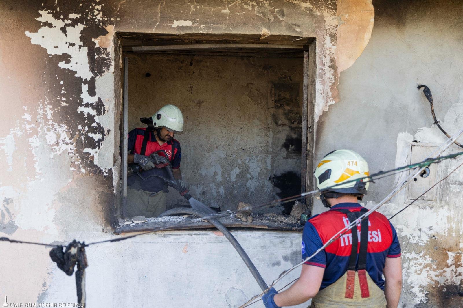 İzmir’de 48 Saatte 289 Yangın Başkan Tugay Bölgede (3)