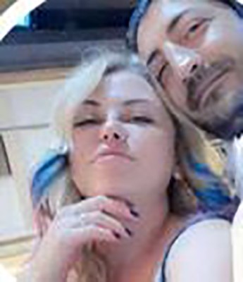Demet Akarsu (2)