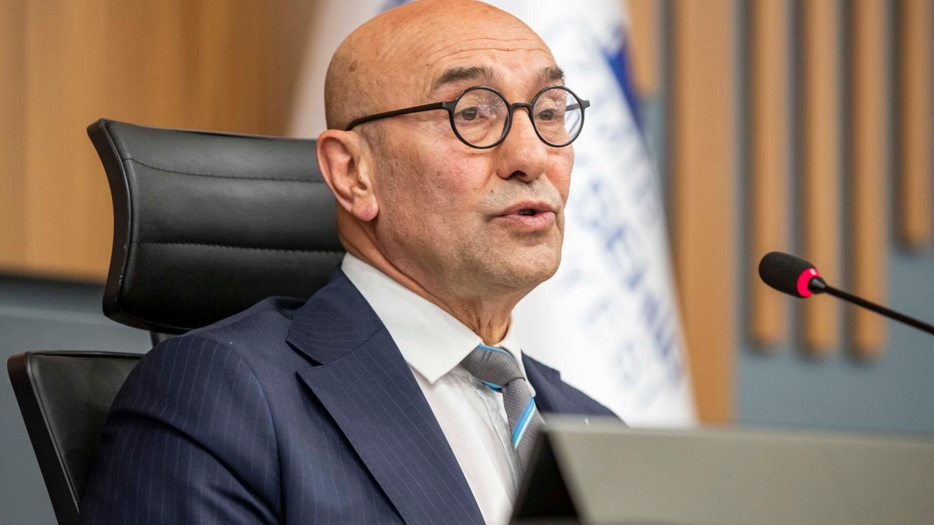 Tunç Soyer (1)