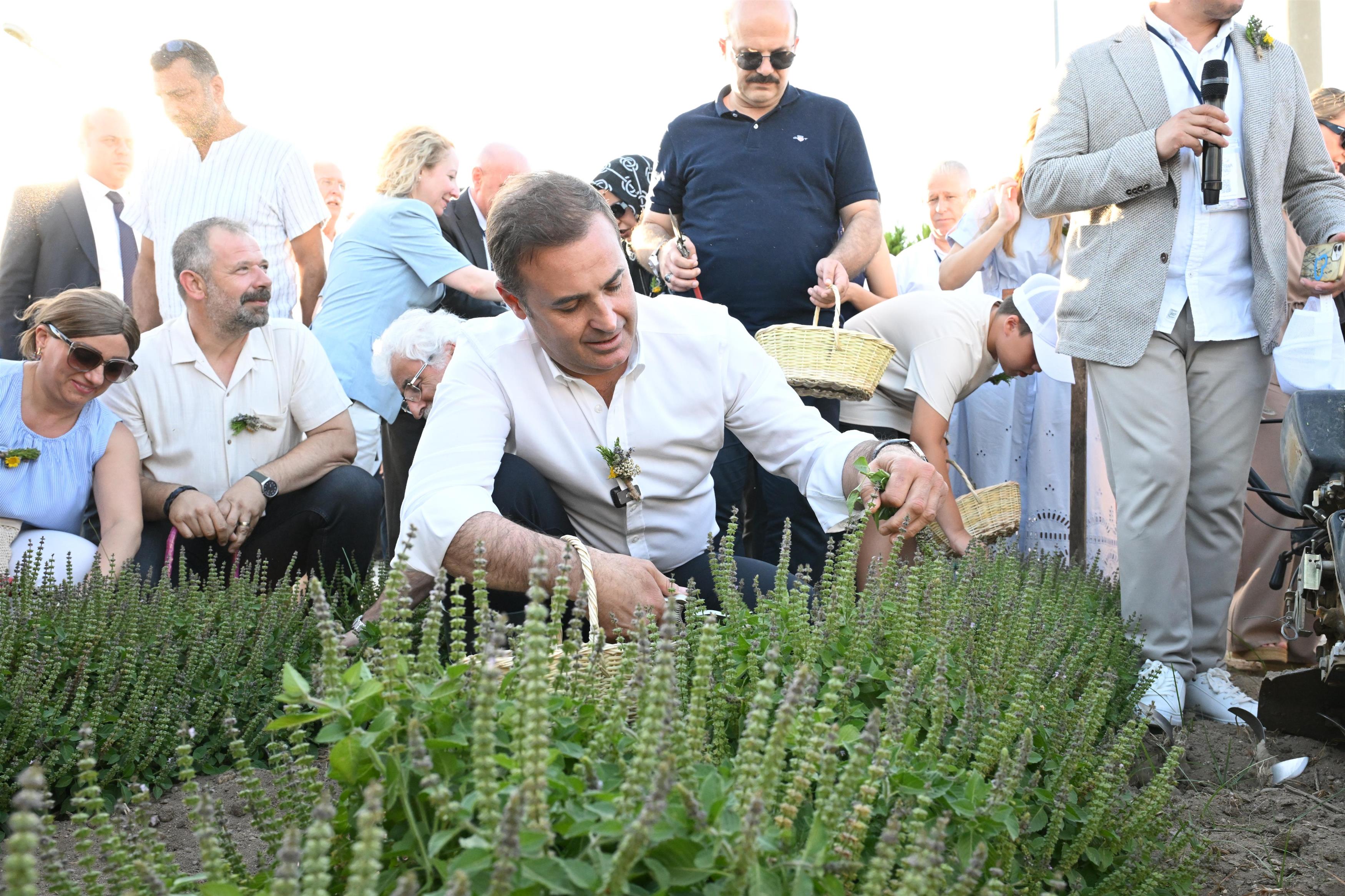Uluslararasi 6. Balikesir Aromaterapi Festivaline Yogun Ilgi 8
