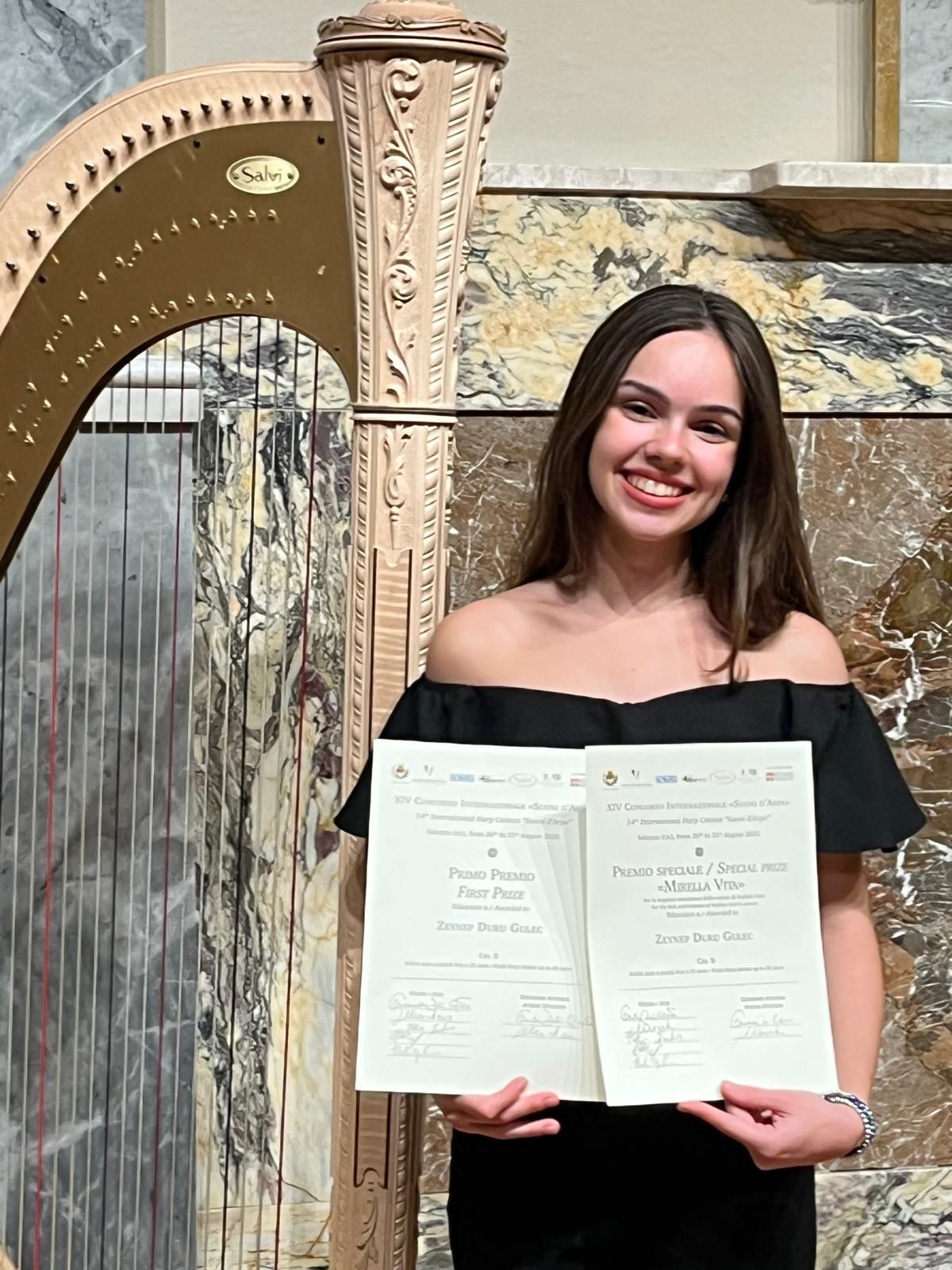 Zeynep Duru Güleç (2)