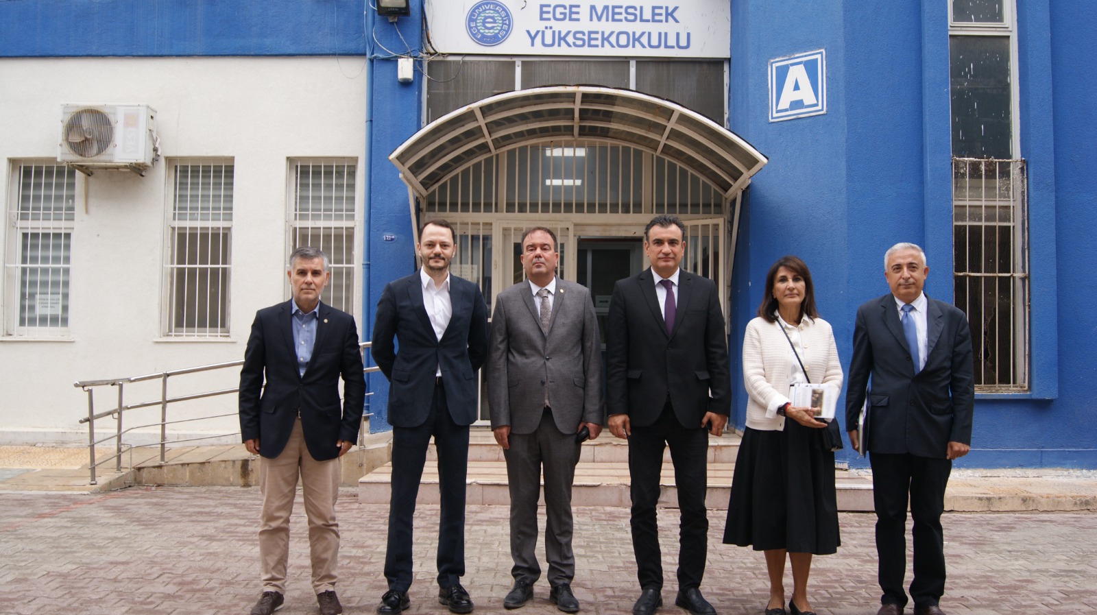 ++Ege Meslek Yüksekokulunda Üniversite Sanayi İş Birliği Toplantısı Gerçekleştirildi