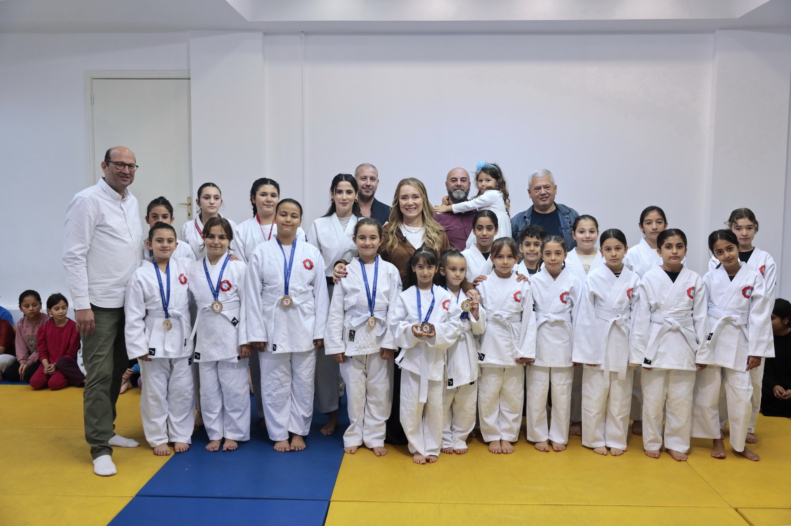 Geleceğin Judocuları Konak’ta Yetişiyor Sarı Kuşaklar Başkan Mutlu’dan (4)