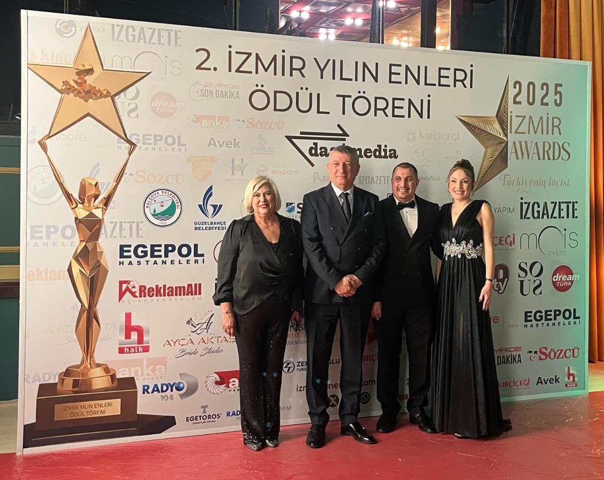 2. İzmir Yılın Enleri Ödülleri Görkemli Bir Geceyle Sahiplerini Buldu 1