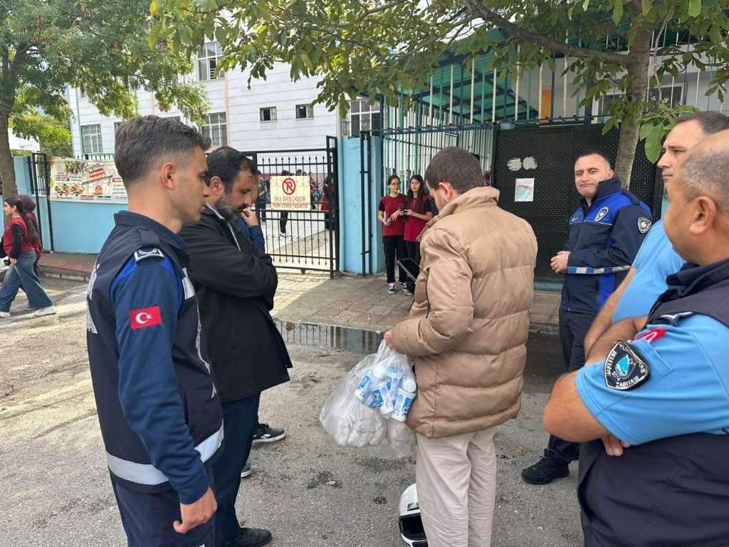 Büyükşehir Zabıtası 2025 Yılı Boyunca Kent Düzeni Için Sahadaydı (3)