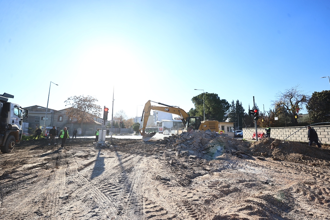 Çal Caddesi Asfalt (5)