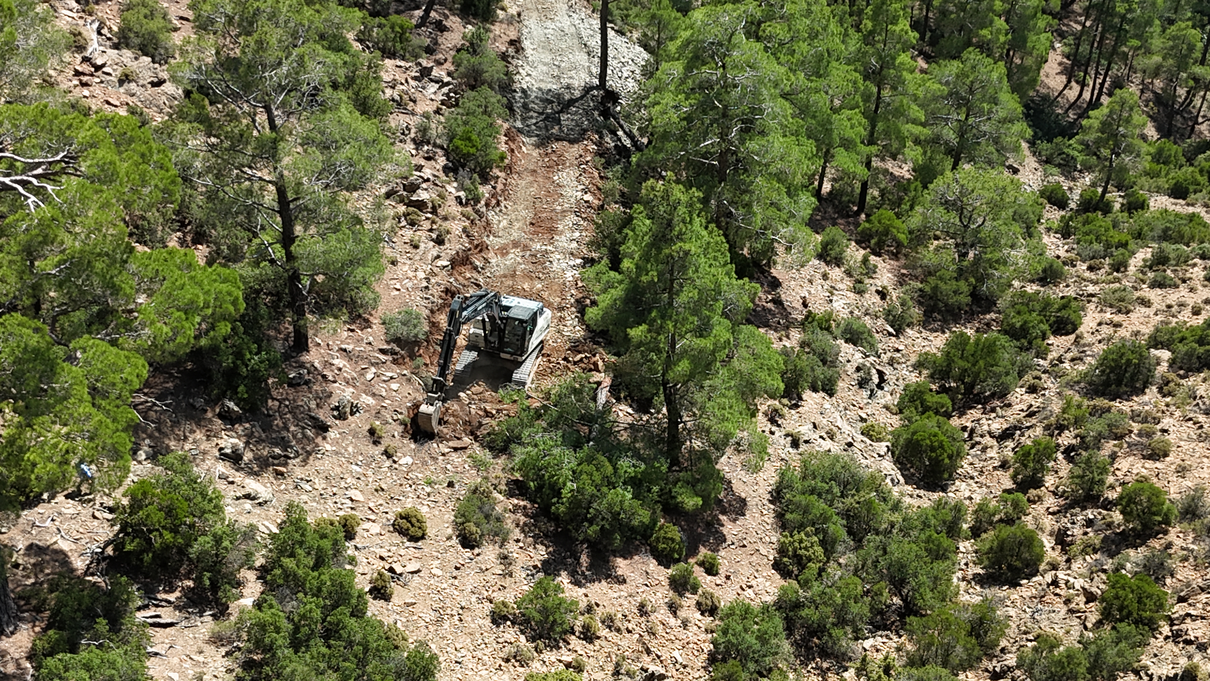 Muski̇ Menteşe’de Dönüşümlü Su Verilen 6 Mahalleyi Kesintisiz Suya Kavuşturdu (2)