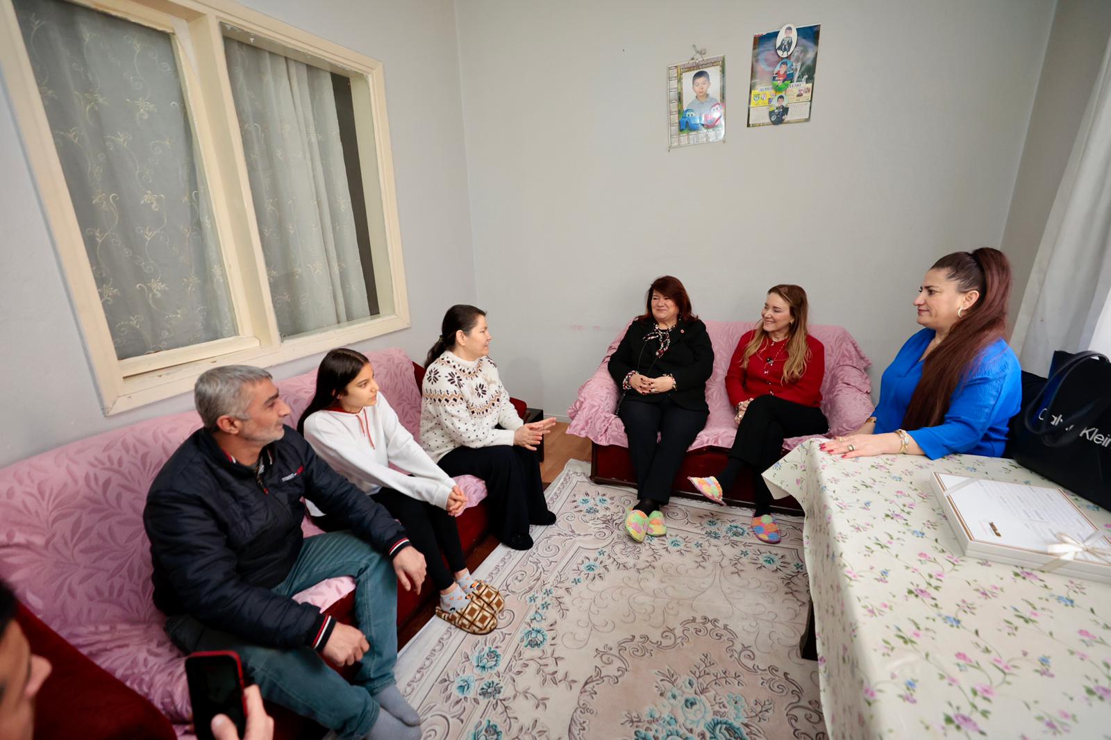 Yeni Yıl Ev Ziyaretleri (3)