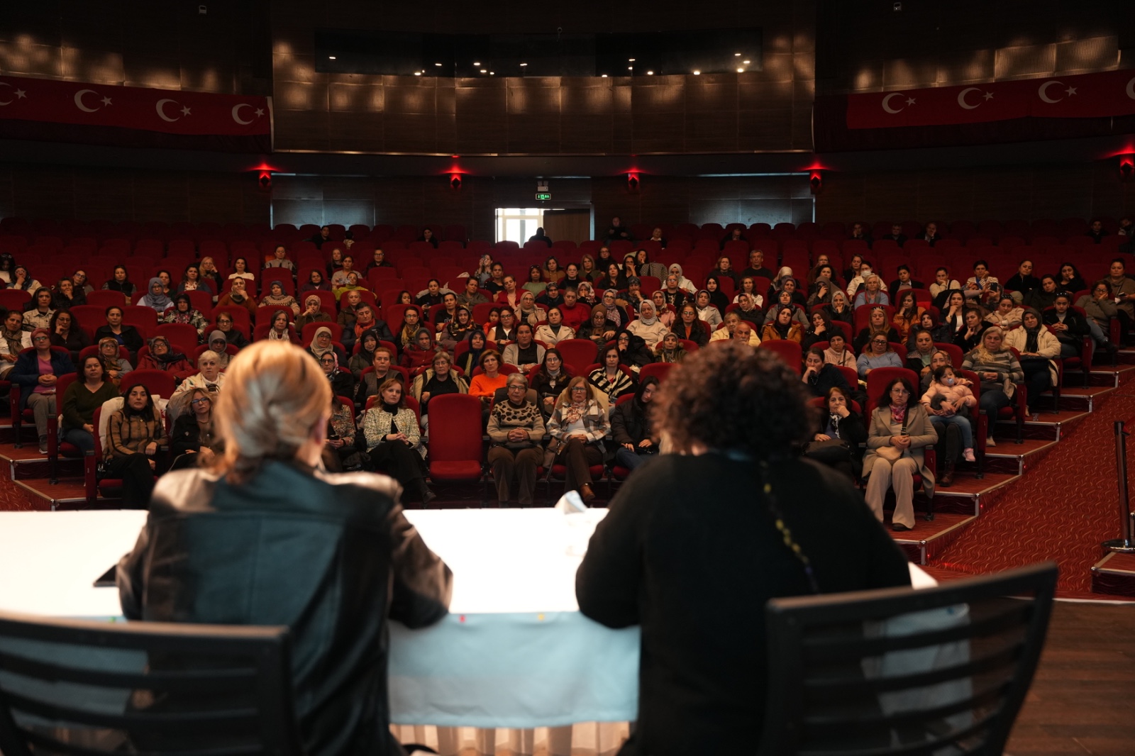 915C668C 0529 4C74 8440 4Cb475481Ff2