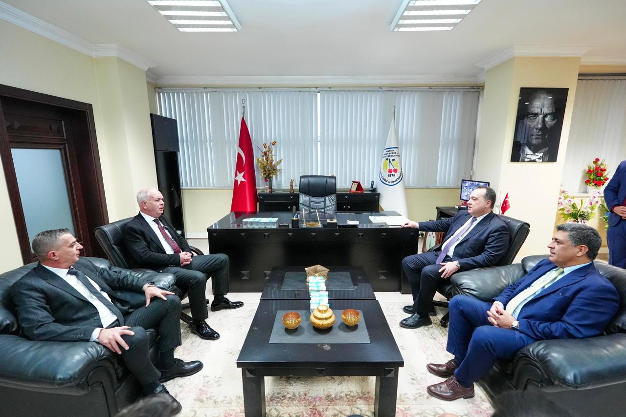 Başkan Dutlulu Pazarcılar Odası’na Müjdelerle Gitti (3)